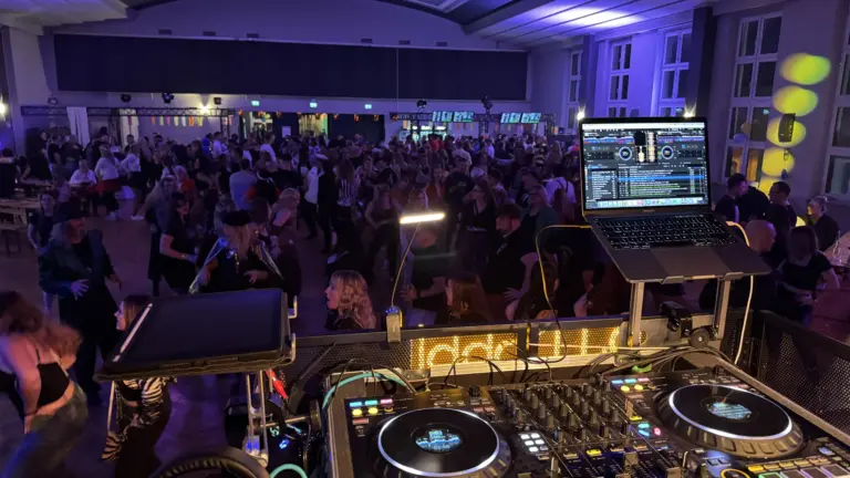 dj-dobbi-zum-fasching-in-altenburg