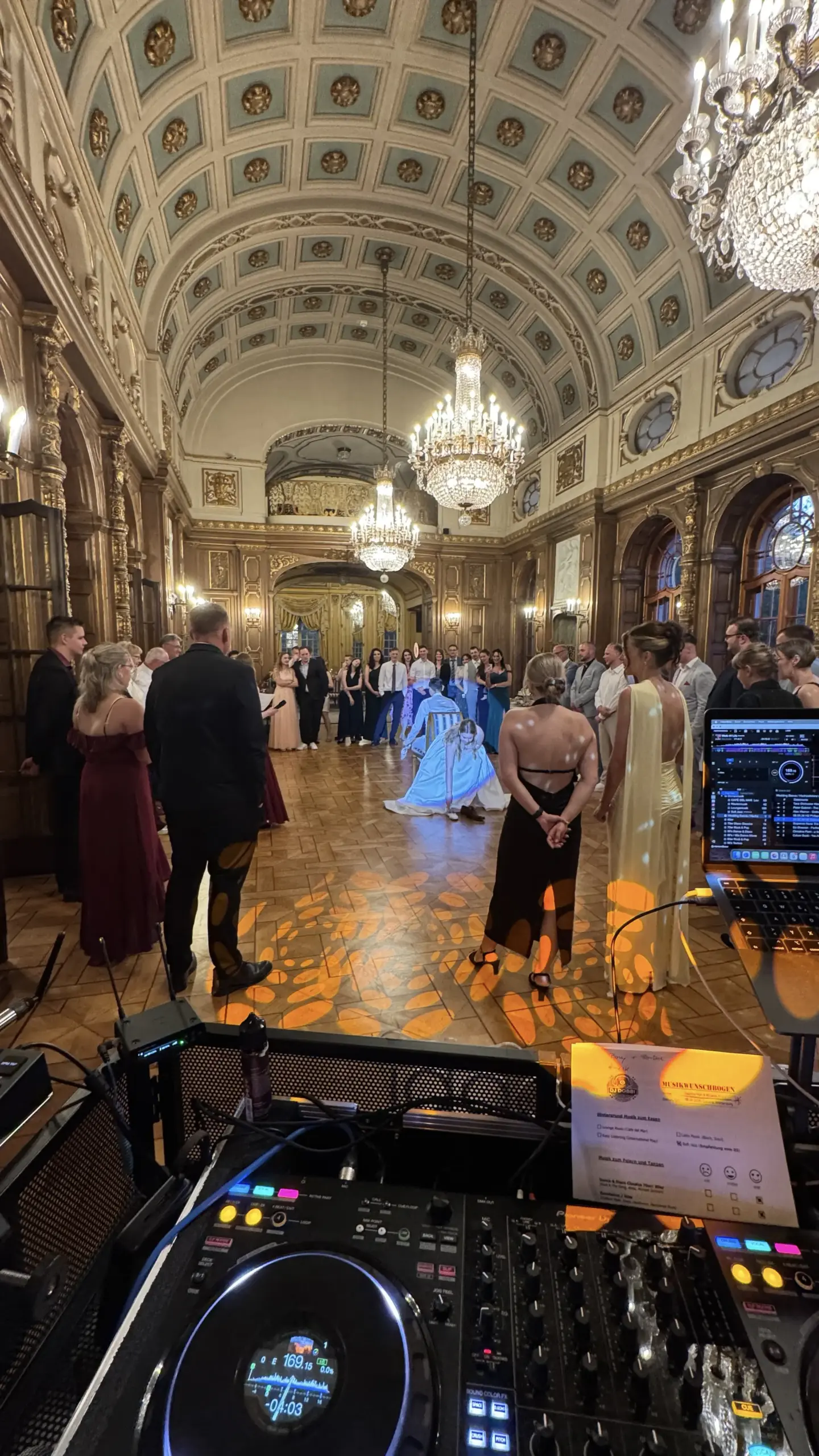 hochzeit-mit-dj-im-schloss-waldenburg